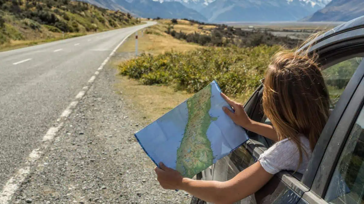 A woman lost on the road