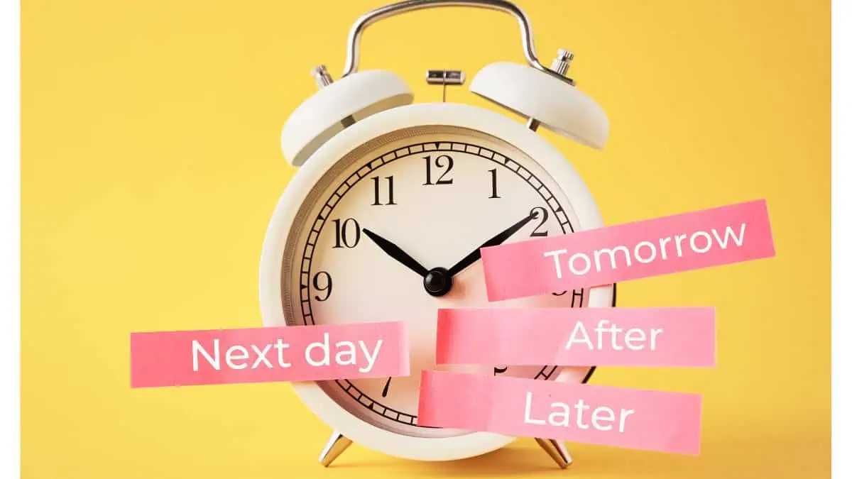Why Your Bookkeeping Keeps Getting Delayed a clock showing delays
